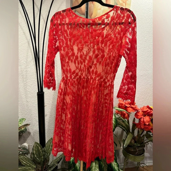 Free People Floral Mesh Lace Dress size 2 - Picture 8 of 16